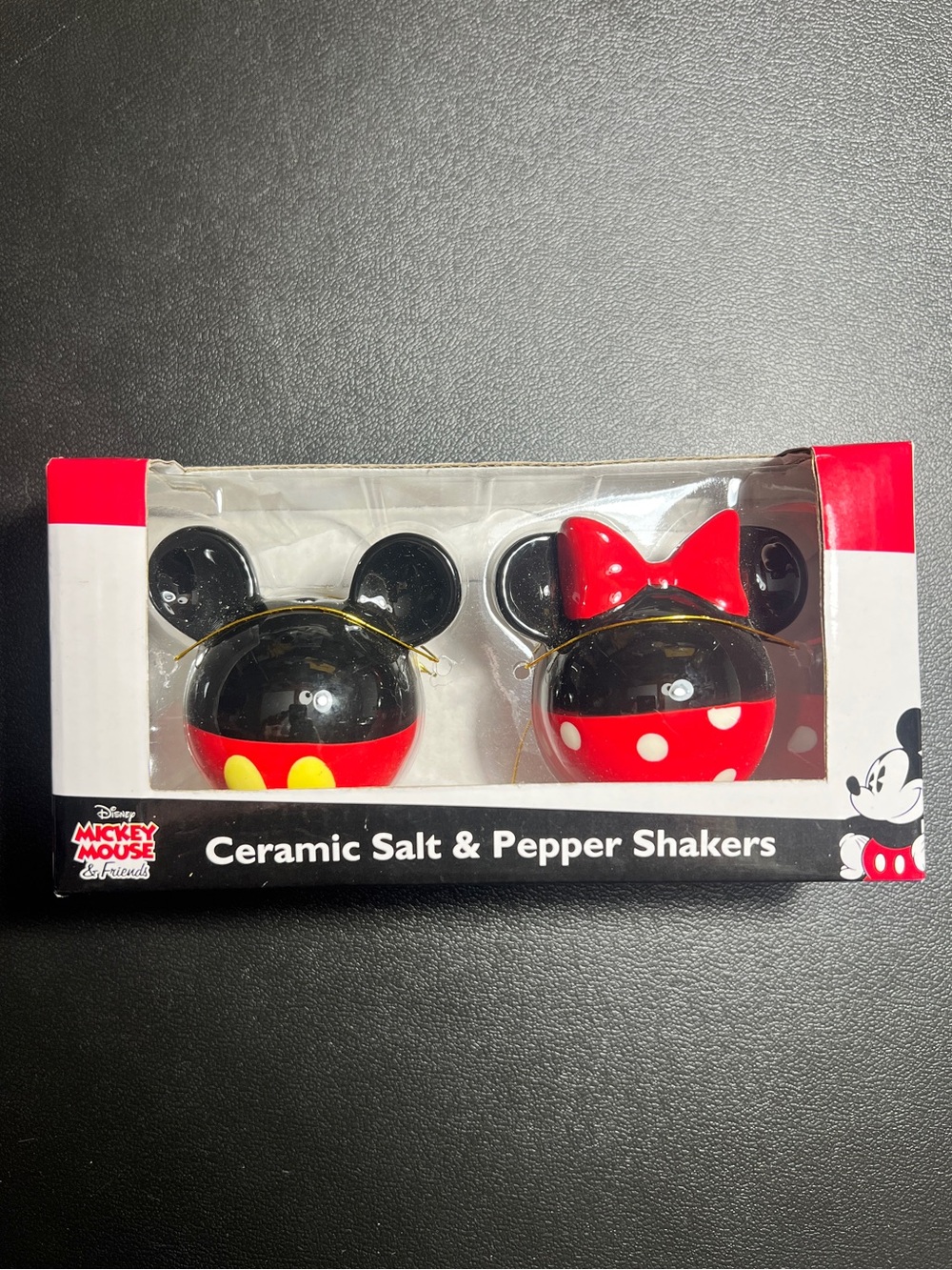 Disney Mickey & Minnie Mouse Ceramic Salt & Pepper Shakers โ New in Box - Picture 1 of 2